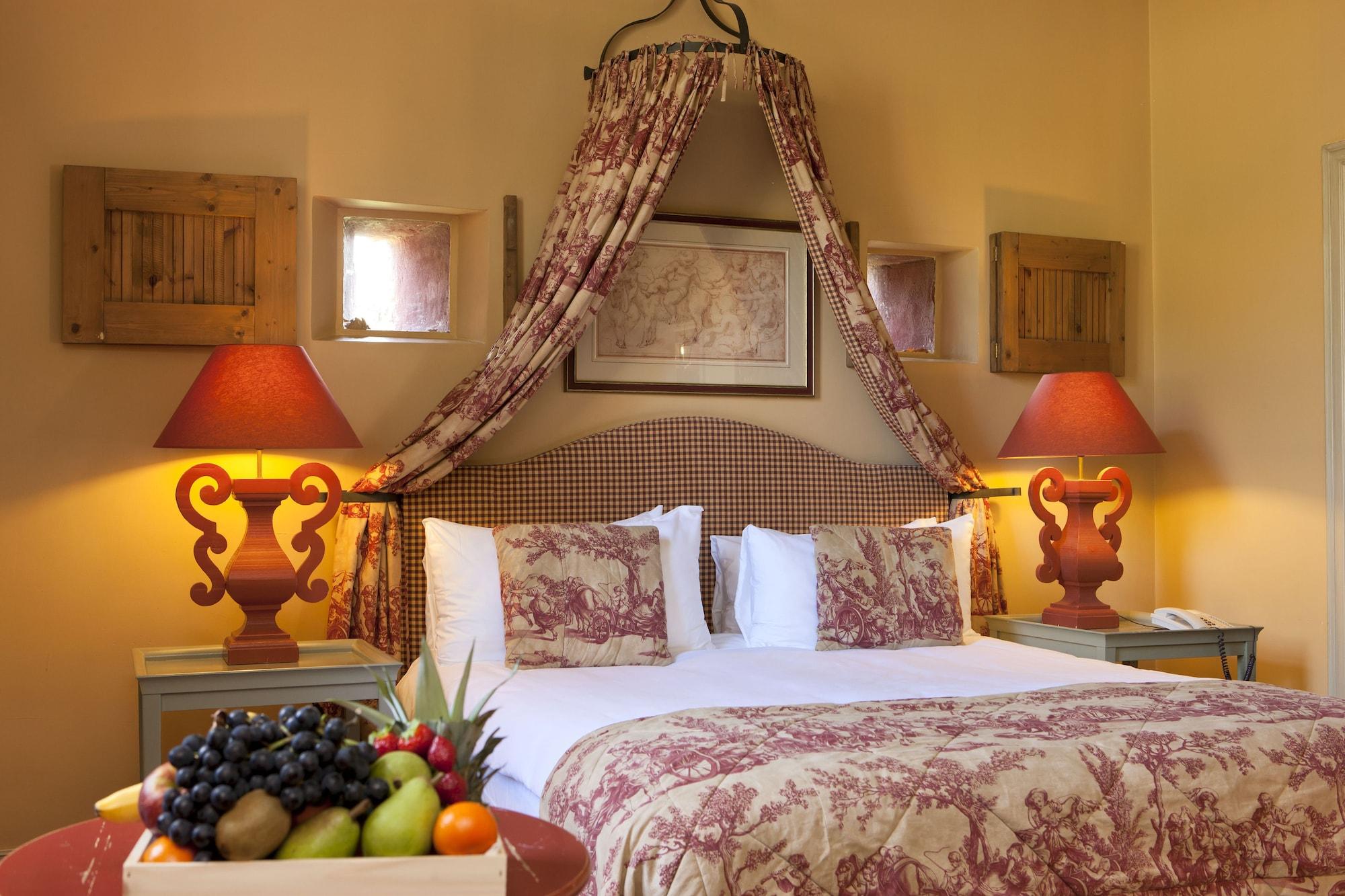 Chateau St Gerlach - Oostwegel Collection, Member Of Relais And Chateaux Valkenburg aan de Geul Екстериор снимка A bedroom at the hotel
